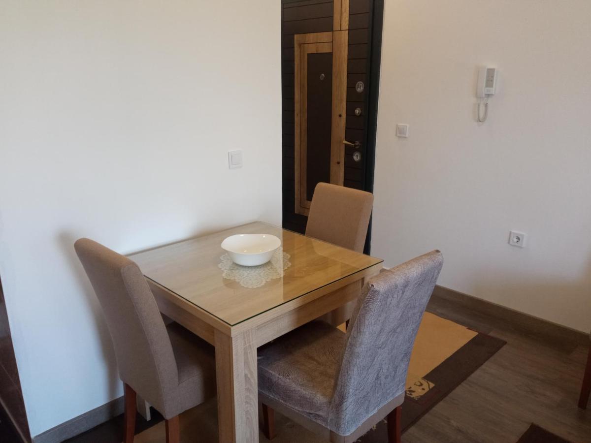 Apartman Ami Ulcinj Exterior foto